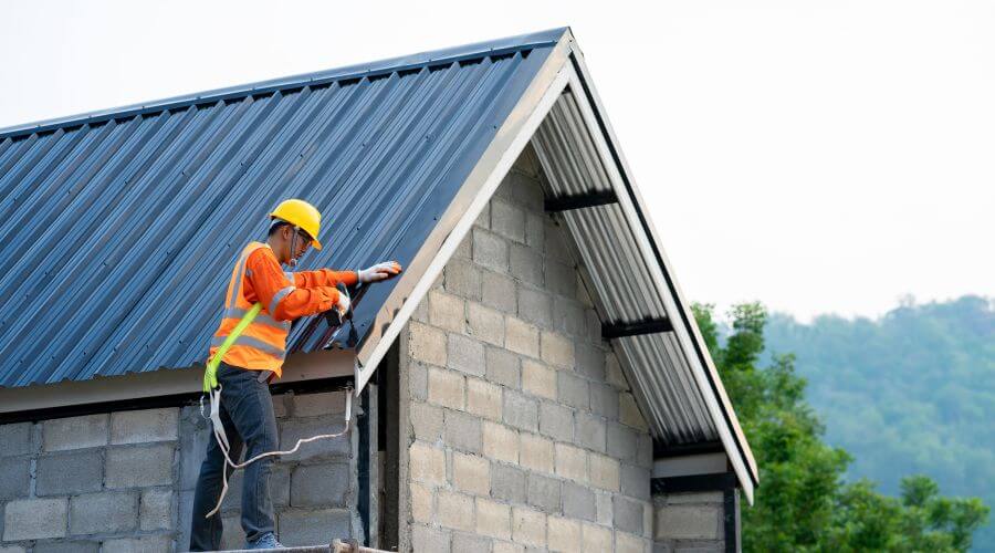 Expert Emergency Roof Repairs services in Kettle Falls, WA